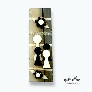 Vintage Lucinda People Pins Abstract Panel Brooch Black Ivory Silver Shimmer